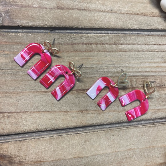 Red Heart - Picture 1 of 1